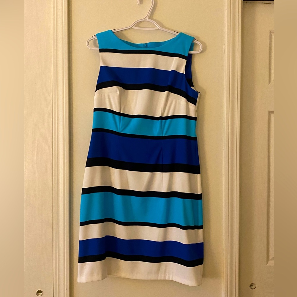 Alyx A-Line Blue Stripe Sleeveless Dress. Knee length. Size 10.